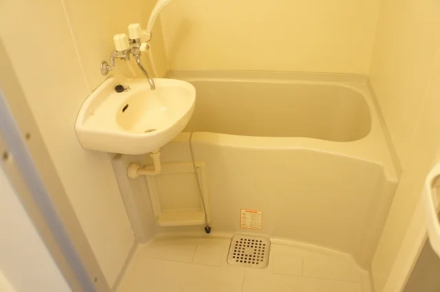 バス・トイレ独立タイプです♪