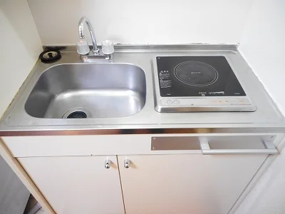 １口の電気コンロまたはIHコンロとなります