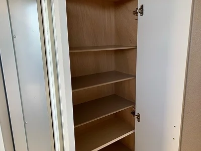 シューズボックス