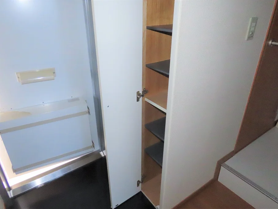 シューズボックスあり