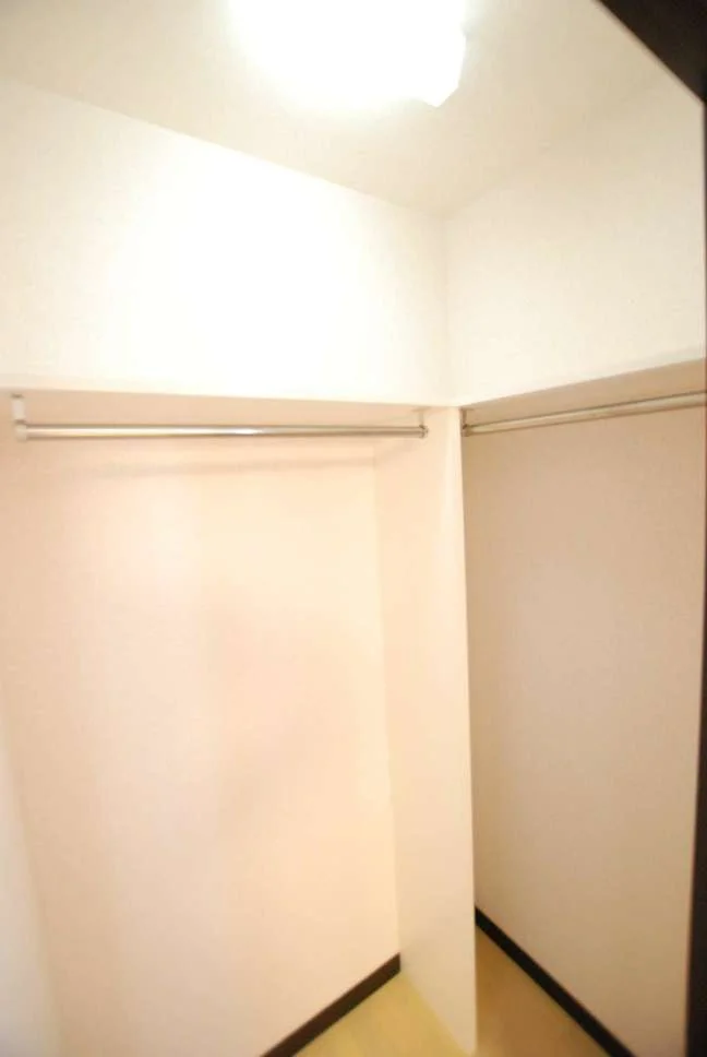 同タイプ写真の為、現況優先。