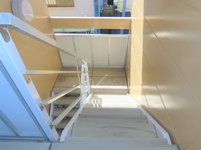 階段上からのアングルです