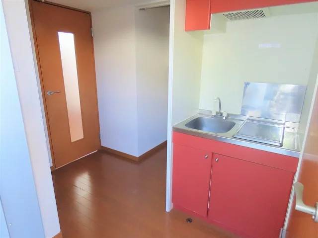 玄関からのアングルです