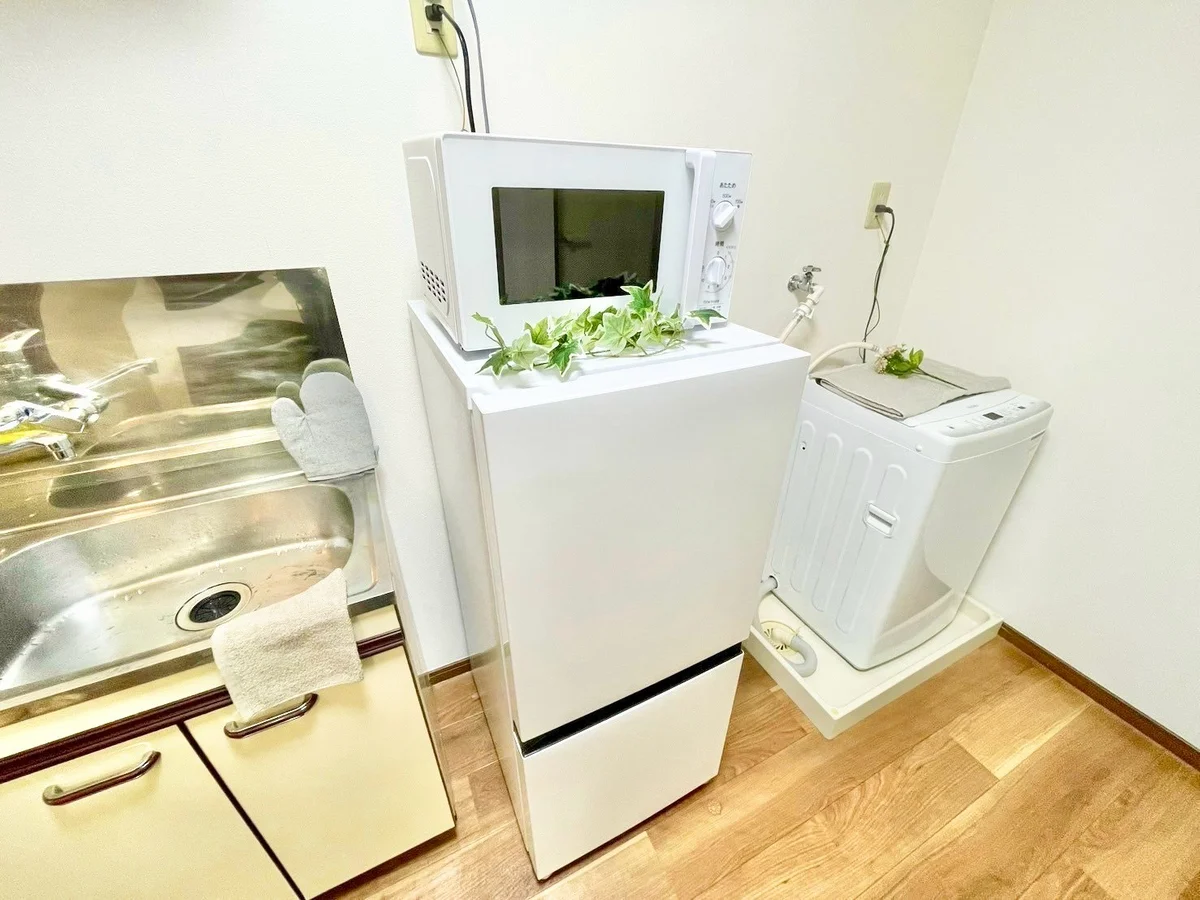 ※撮影用の観察植物・食器調理器具・雑貨類等はございません。※写真は現況優先