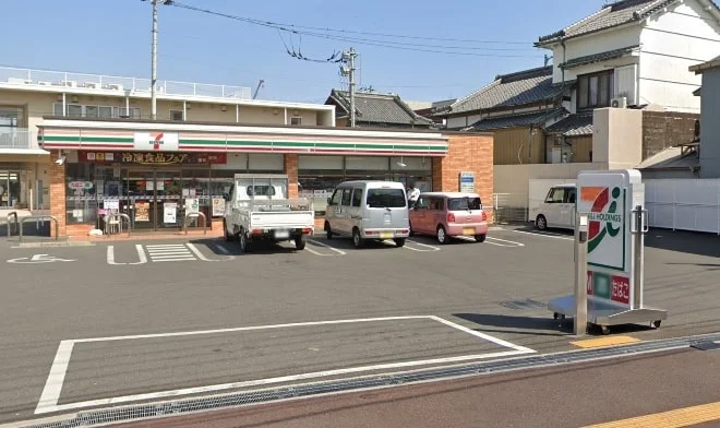 セブンイレブン高知菜園場町店まで180m(徒歩2分)