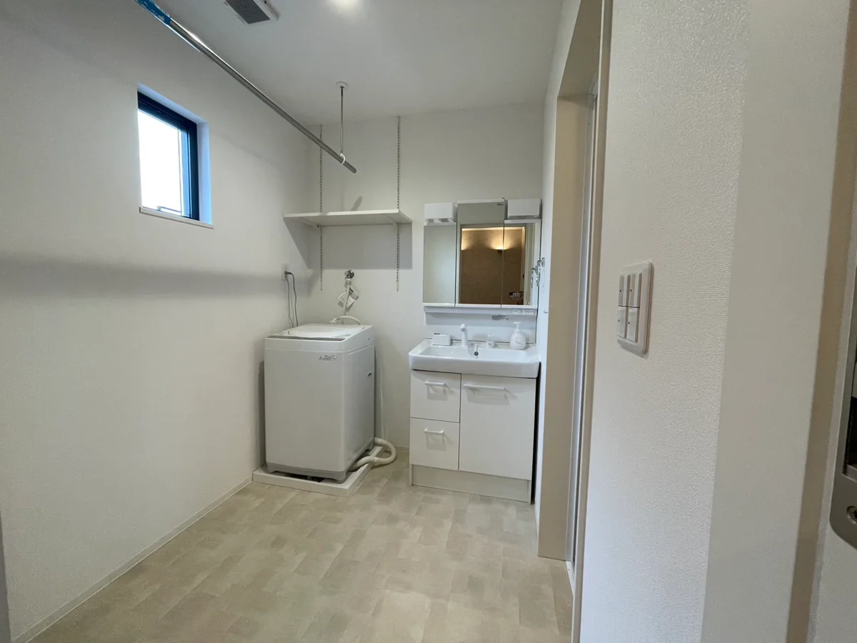 図面・写真と現況が異なる場合は現況を優先します。