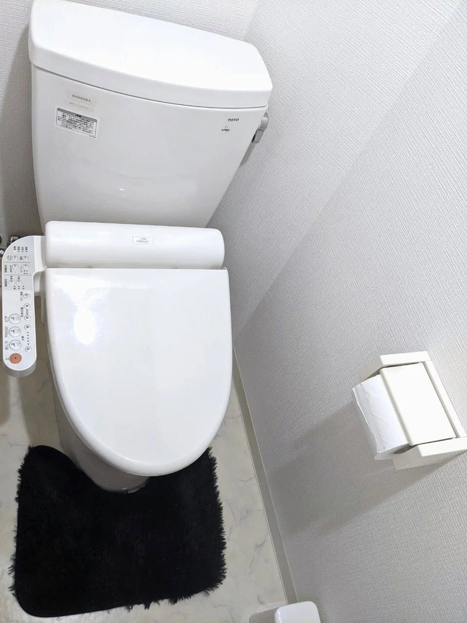 ウォシュレット付きのきれいなトイレ♪