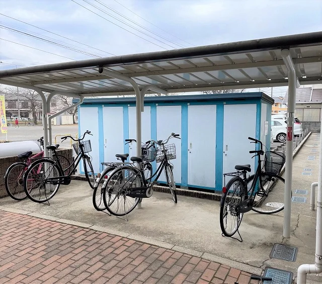 屋根付き駐輪場