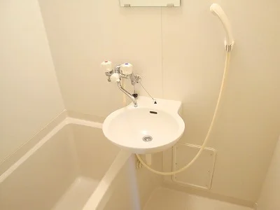 バス・トイレ別です。