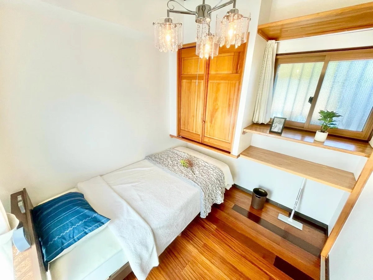 ※撮影用の観察植物・食器調理器具・雑貨類等はございません。※写真は現況優先