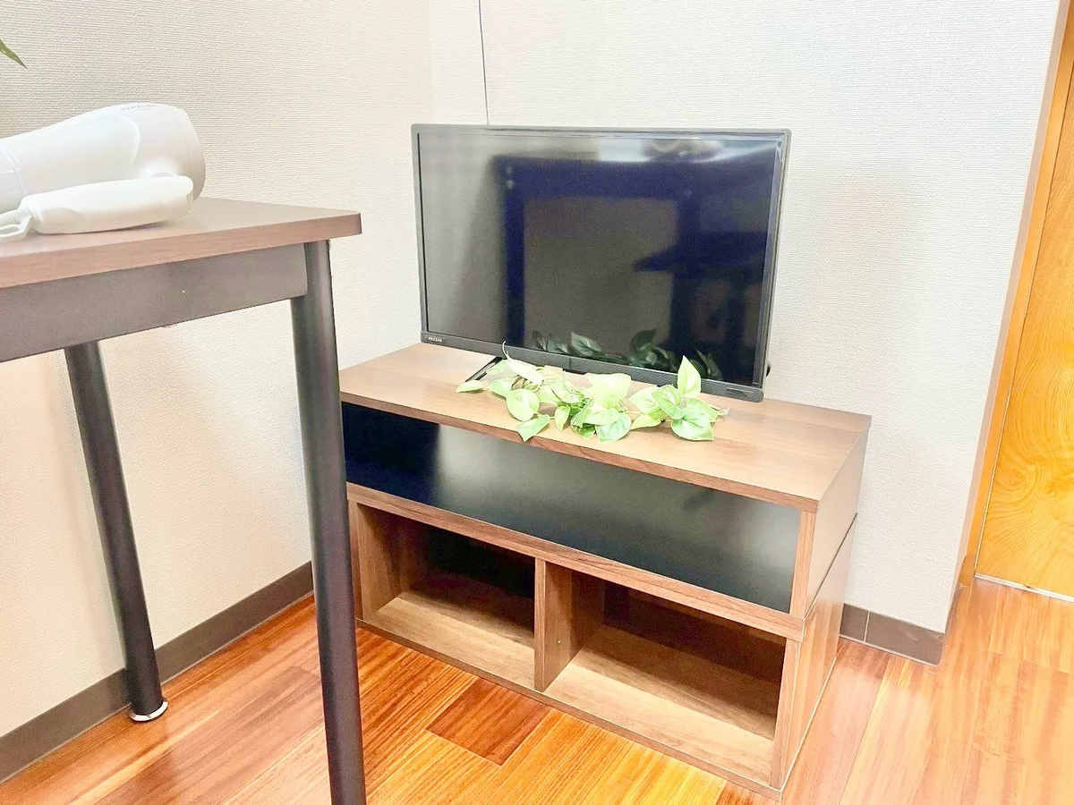 ※撮影用の観察植物・食器調理器具・雑貨類等はございません。※写真は現況優先