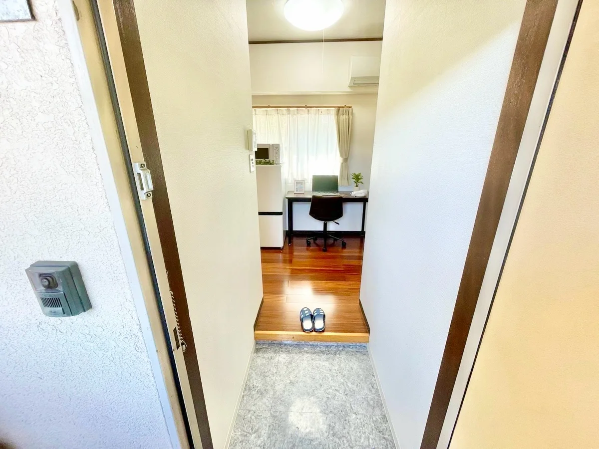 ※撮影用の観察植物・食器調理器具・雑貨類等はございません。※写真は現況優先