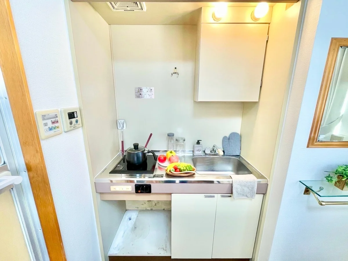 ※撮影用の観察植物・食器調理器具・雑貨類等はございません。※写真は現況優先