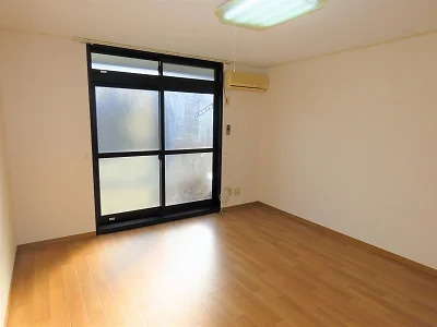 家具家電が付いていないお部屋もあります