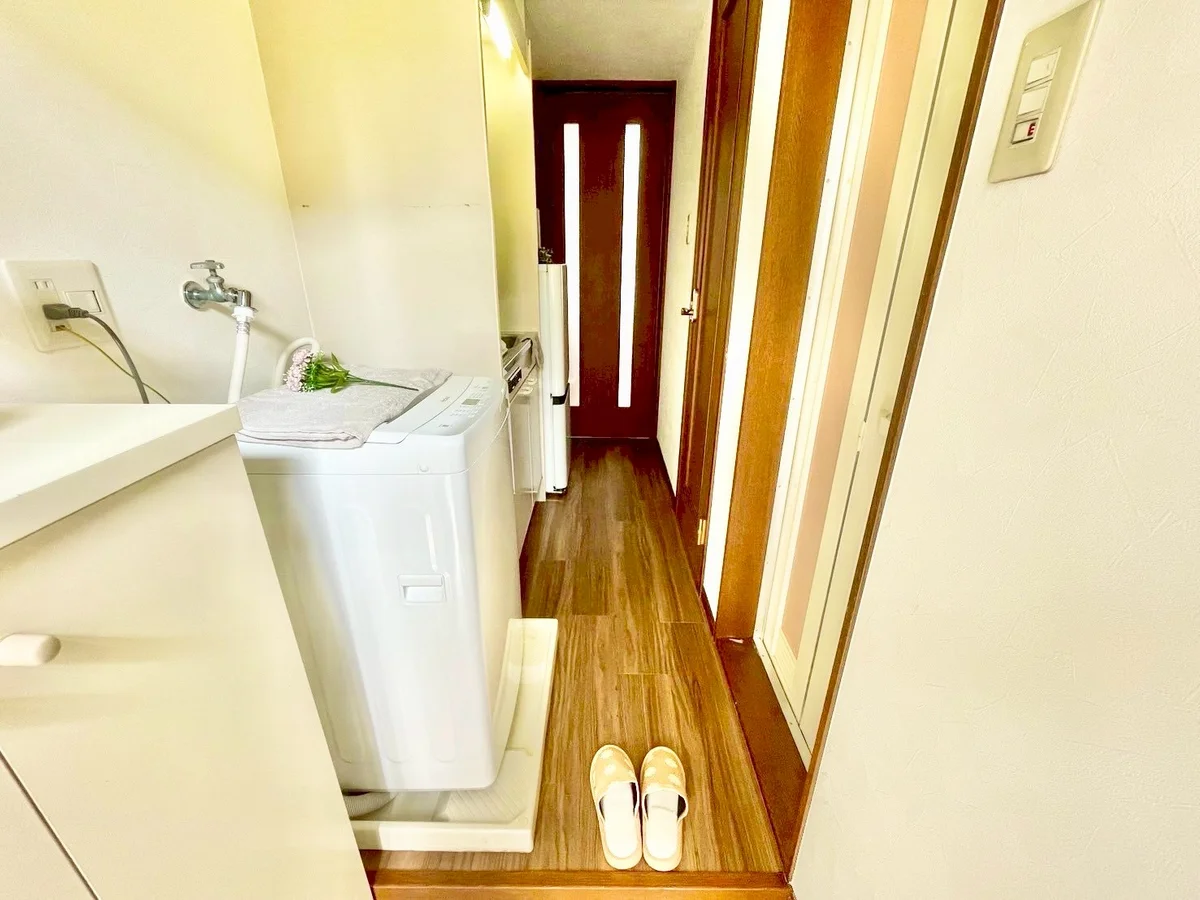 ※撮影用の観察植物・食器調理器具・雑貨類等はございません。※写真は現況優先