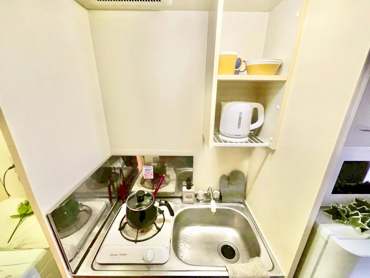 ※撮影用の観察植物・食器調理器具・雑貨類等はございません。※写真は現況優先