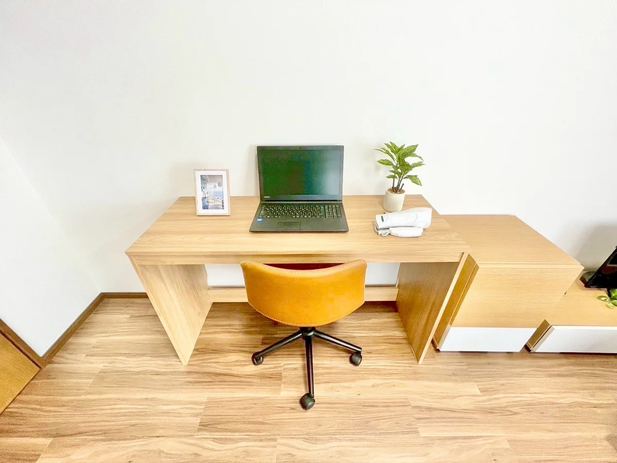 ※撮影用の観察植物・食器調理器具・雑貨類等はございません。※写真は現況優先