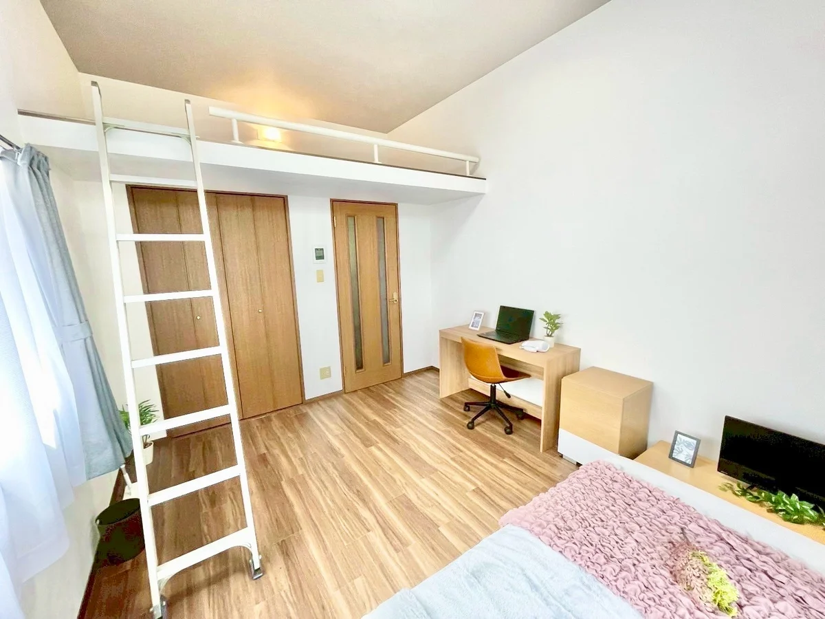 ※撮影用の観察植物・食器調理器具・雑貨類等はございません。※写真は現況優先