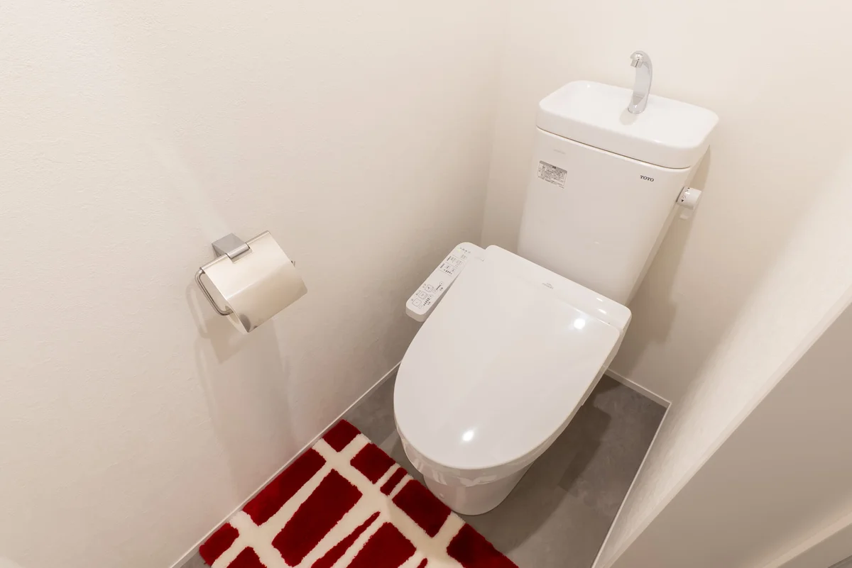 ウォシュレット付きのきれいなトイレ♪