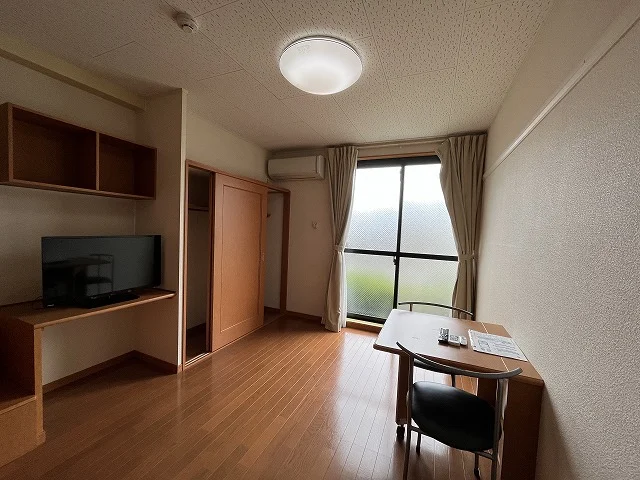 レオパレス三ッ松 - 貝塚市 マンスリーマンション 貝塚市 ウィークリーマンション
