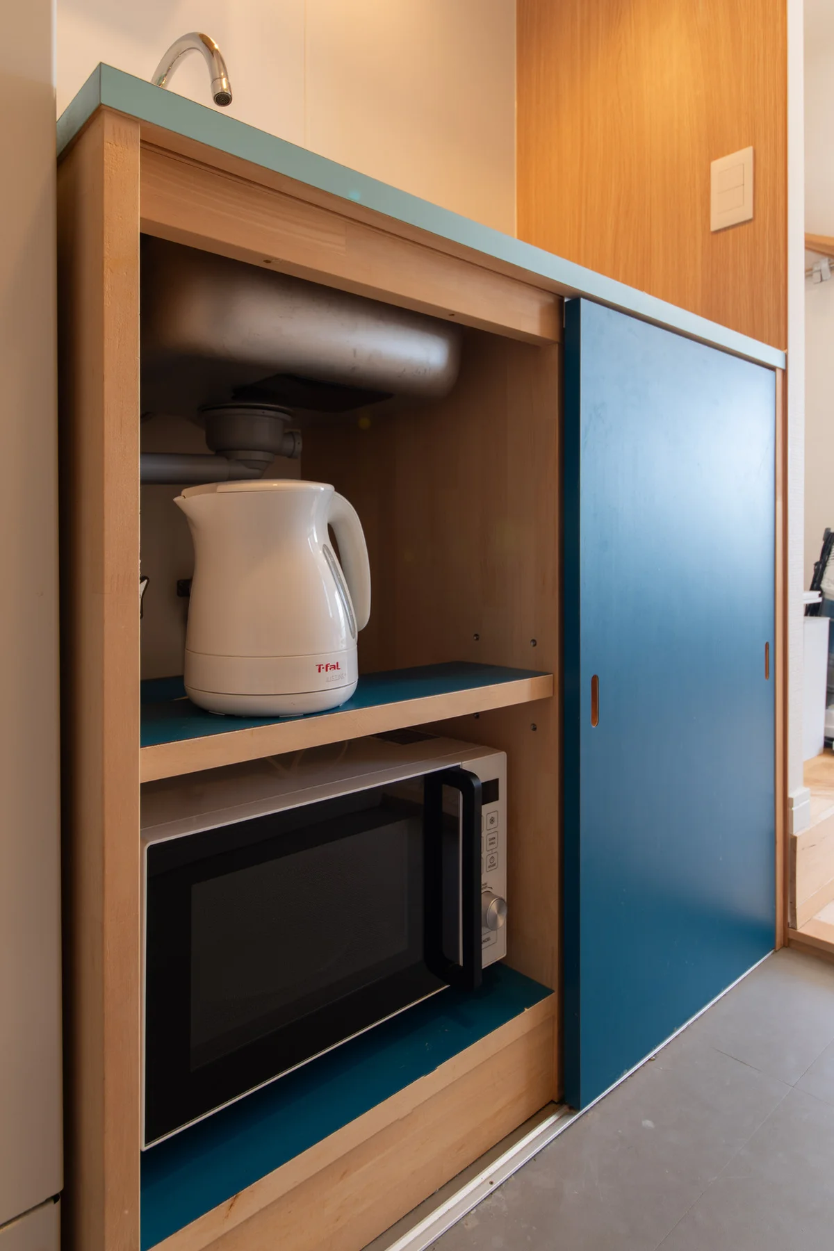 ケトルや電子レンジは時短生活の味方です