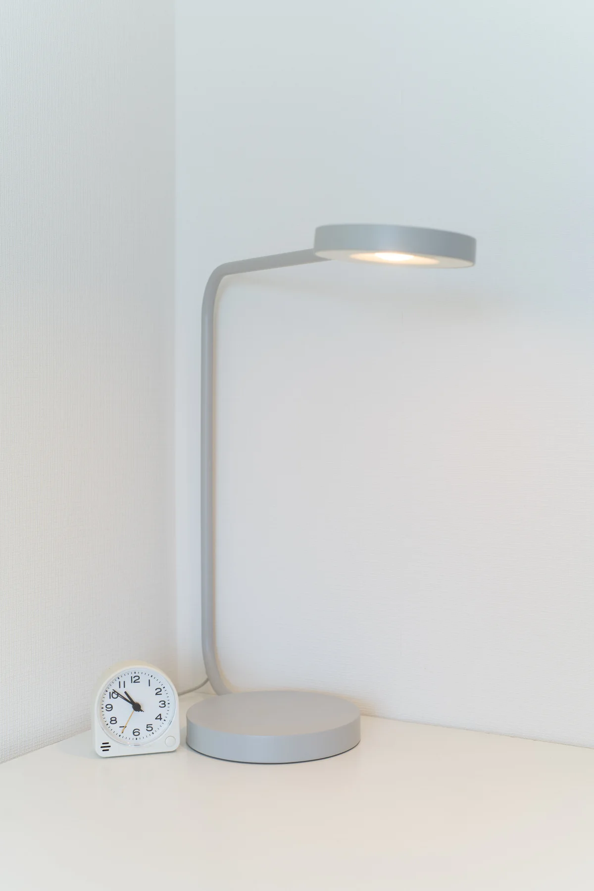 優しい光が手元を照らしてくれます。