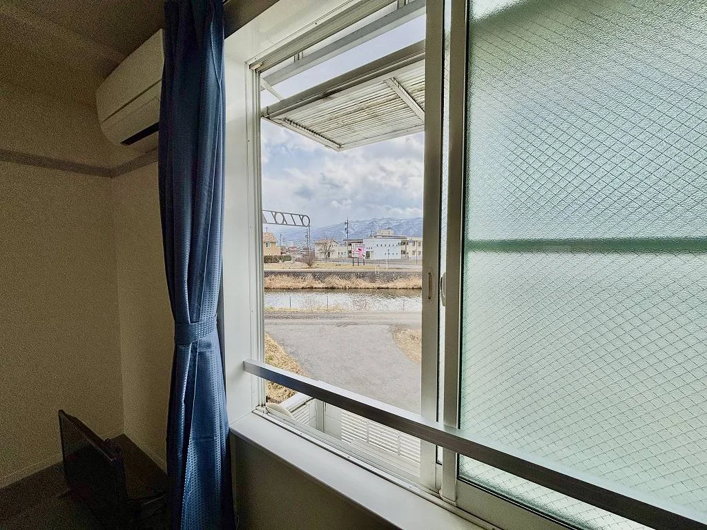 設備・仕様は号室により異なる為、現況を優先いたします。