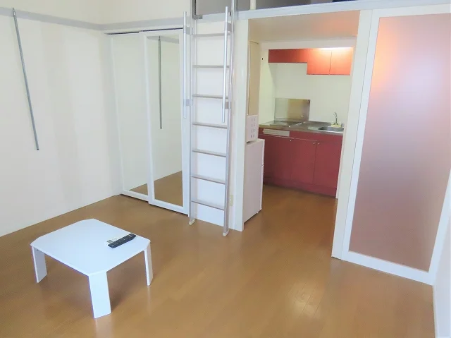 家具家電が備え付けのお部屋です