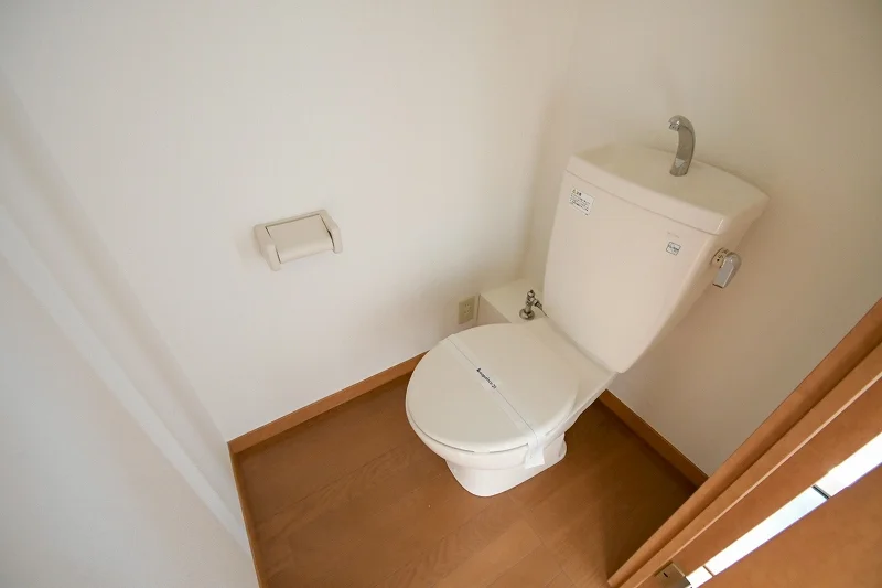 お風呂とトイレは完全別です