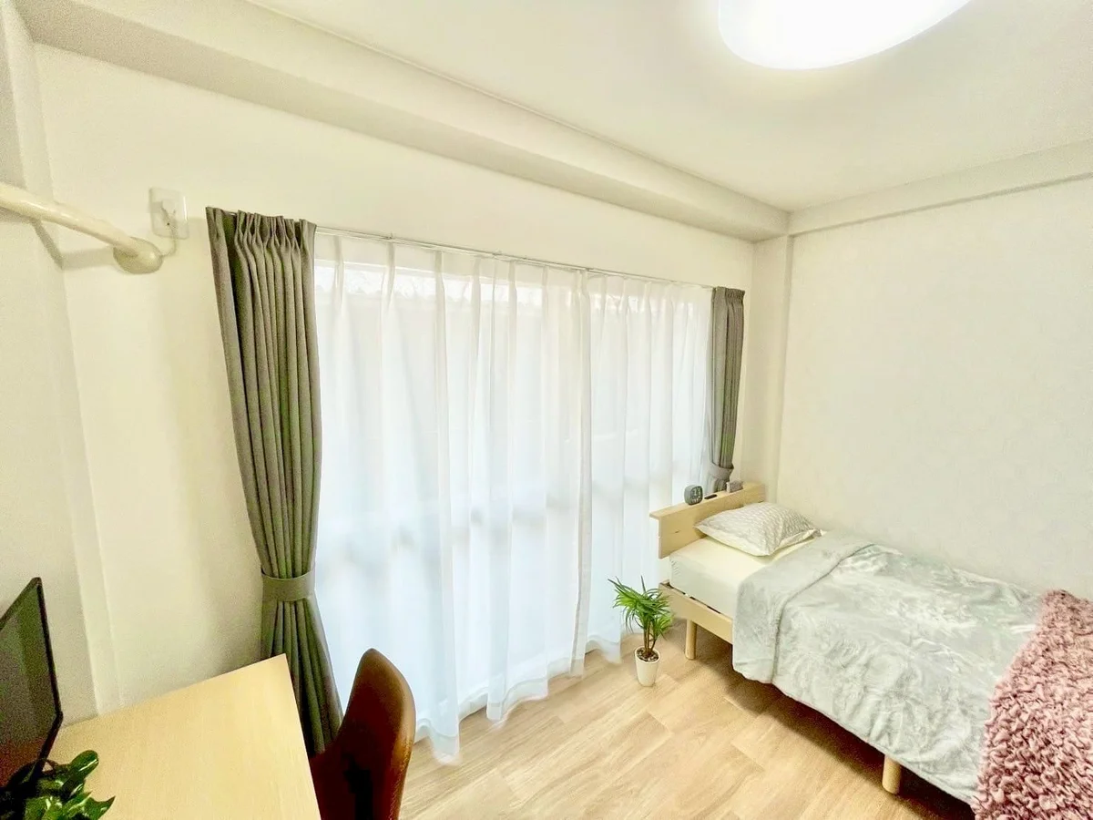 ※撮影用の観察植物・食器調理器具・雑貨類等はございません。※写真は現況優先