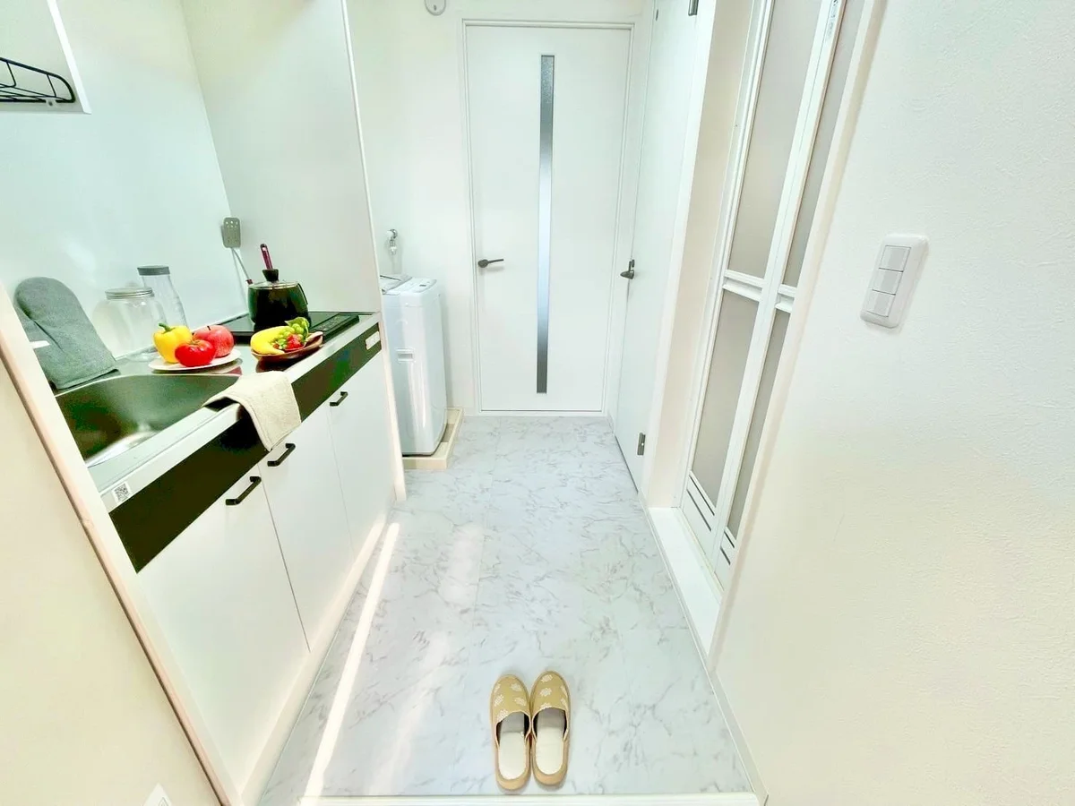 ※撮影用の観察植物・食器調理器具・雑貨類等はございません。※写真は現況優先