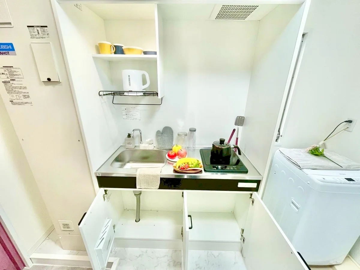 ※撮影用の観察植物・食器調理器具・雑貨類等はございません。※写真は現況優先