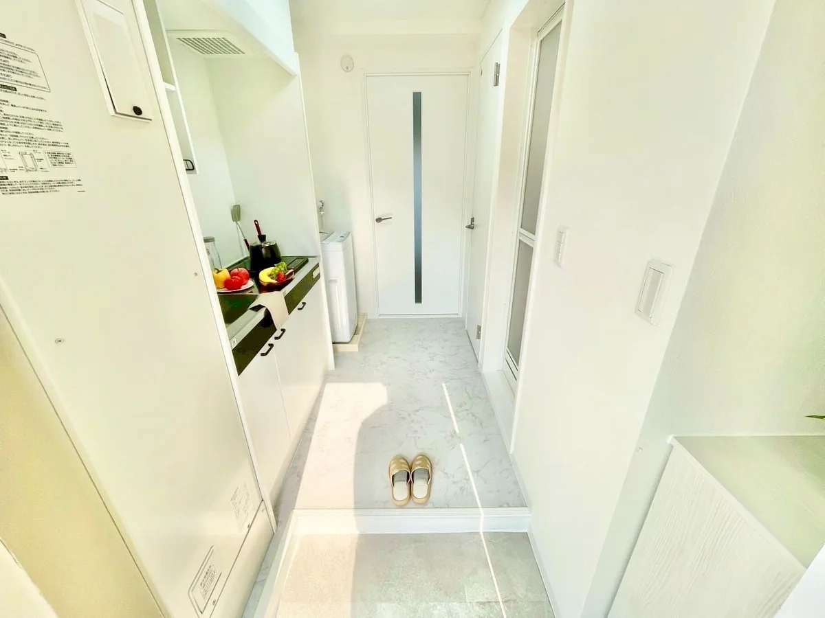 ※撮影用の観察植物・食器調理器具・雑貨類等はございません。※写真は現況優先