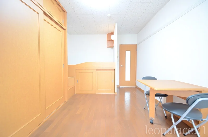 備品や設備仕様は号室等により異なります現地をご確認下さい。