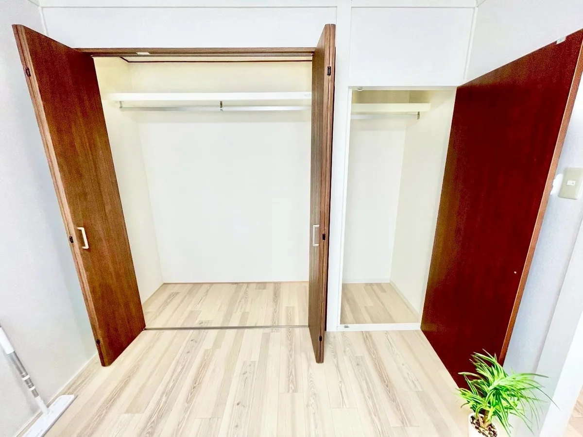 ※撮影用の観葉植物・食器調理器具・雑貨類等はございません。※図面・写真は現況優先。