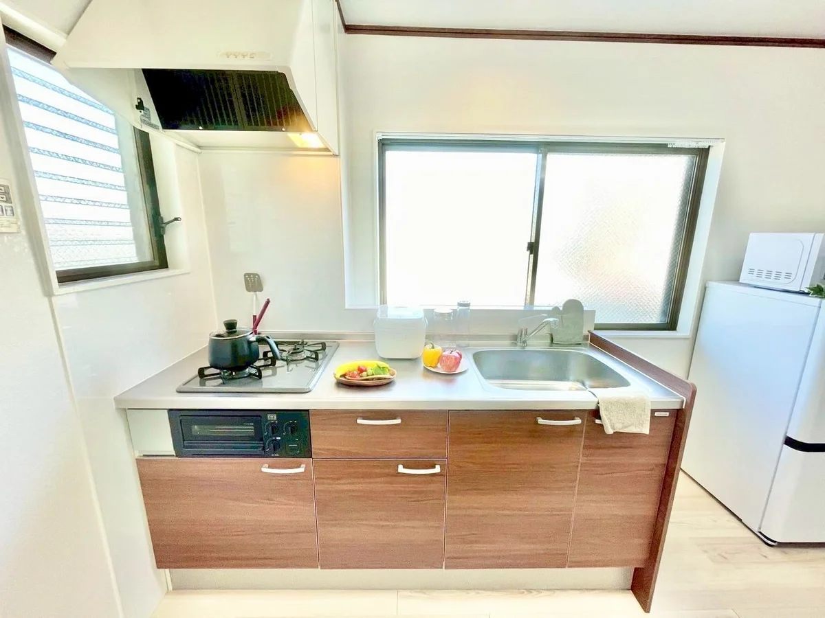 ※撮影用の観葉植物・食器調理器具・雑貨類等はございません。※図面・写真は現況優先。