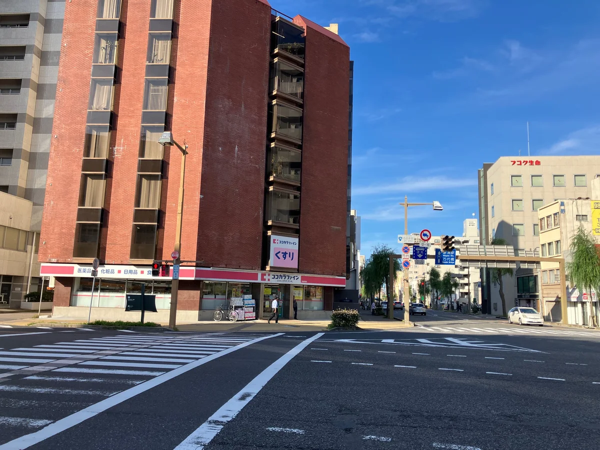 ココカラファイン　新潟市役所前店