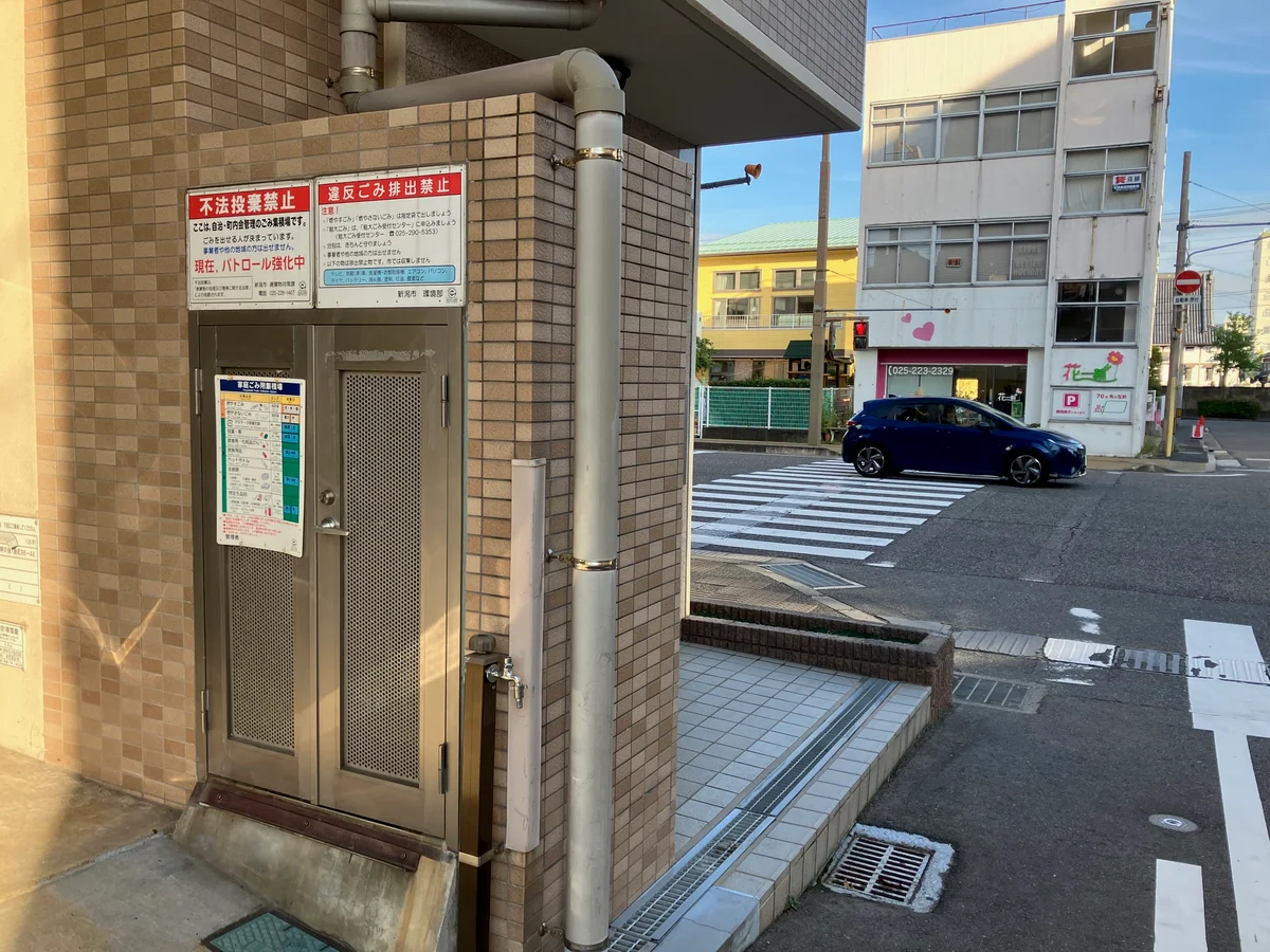 敷地内ゴミステーション