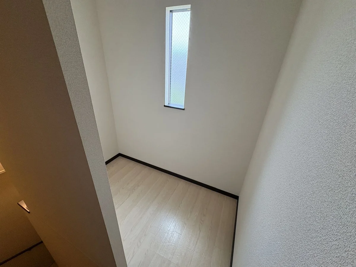 実際のお部屋と異なる場合がございます。