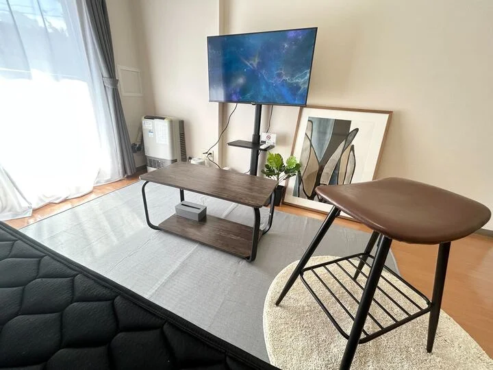 シンプルな雰囲気の家具家電でそろえています！