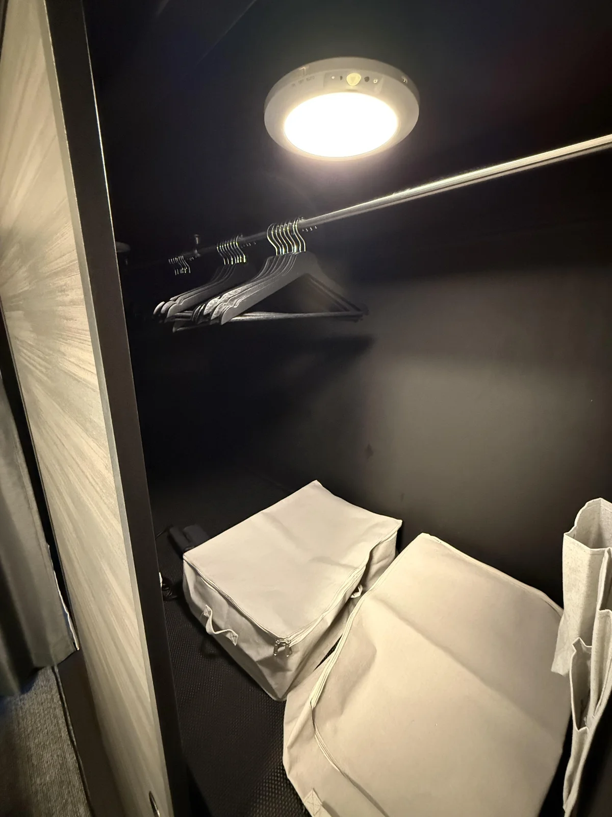 クローゼット、ヘアドライヤー