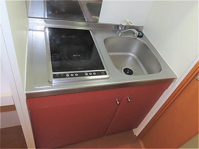 2口の電気コンロまたはIHコンロとなります