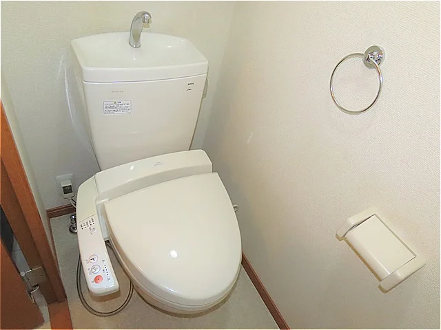 お風呂、トイレは完全別です