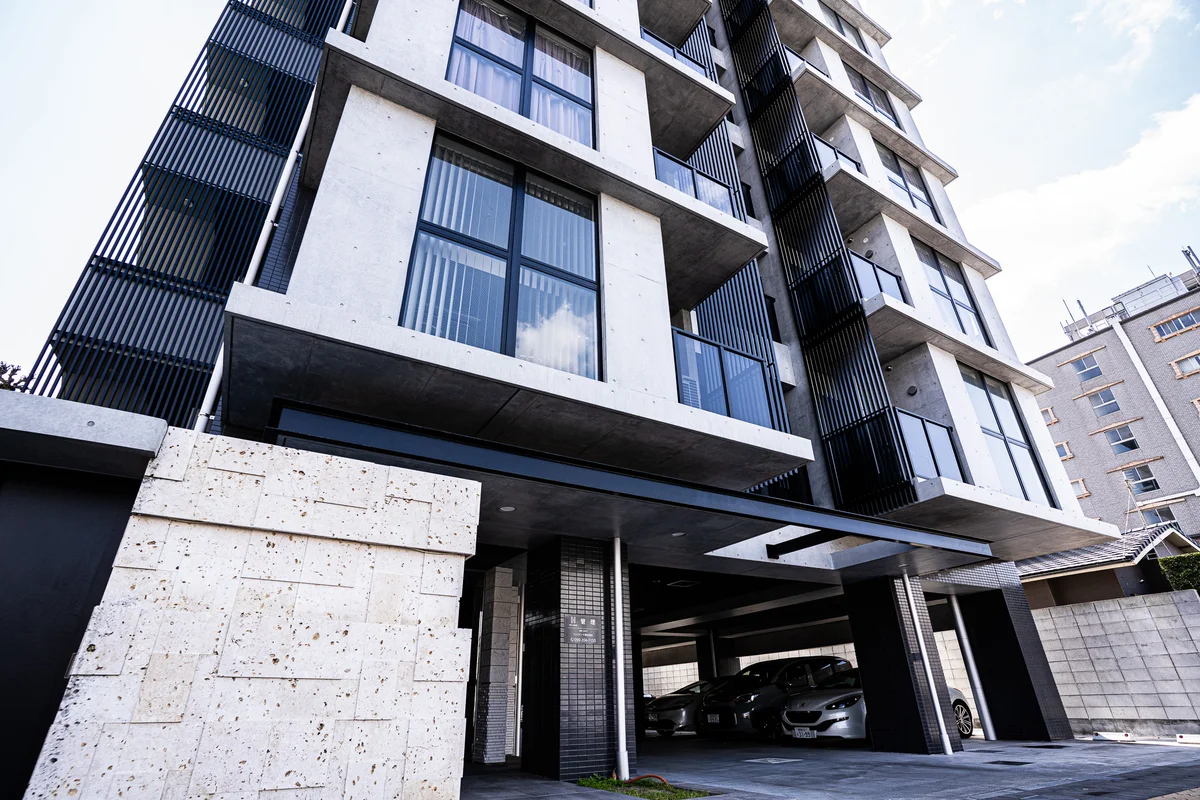 高級感あふれる外観