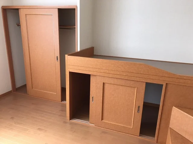 1F フローリング　２Ｆ　カーペット