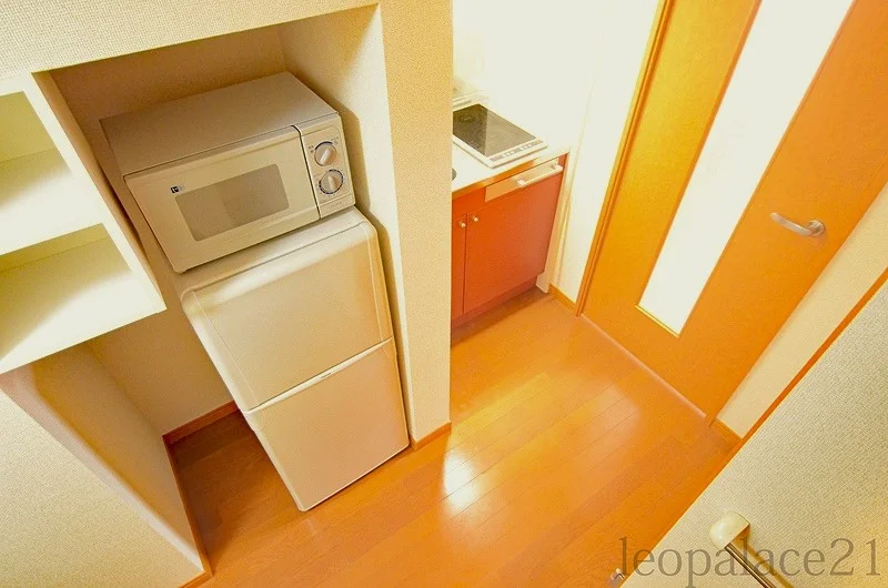 設備・仕様は号室により異なる為現況を優先致します。