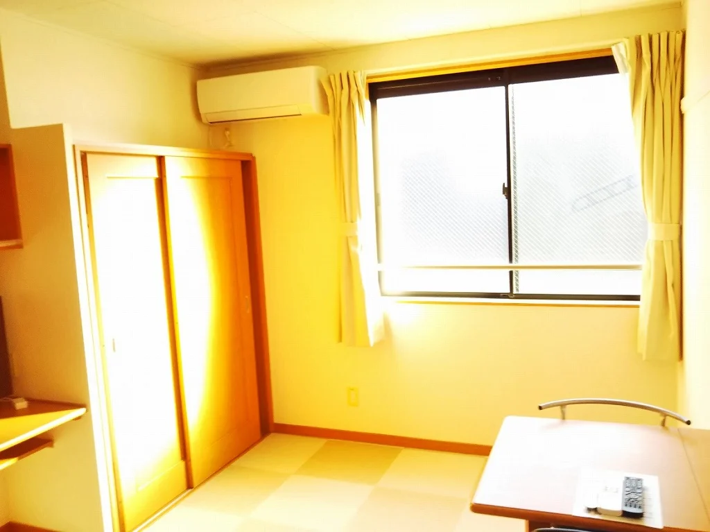 2階のお部屋です。同タイプの写真です。