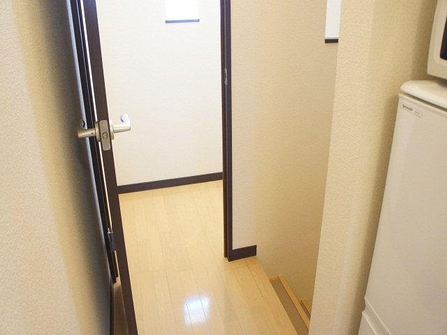 ２階限定の収納スペースです♪