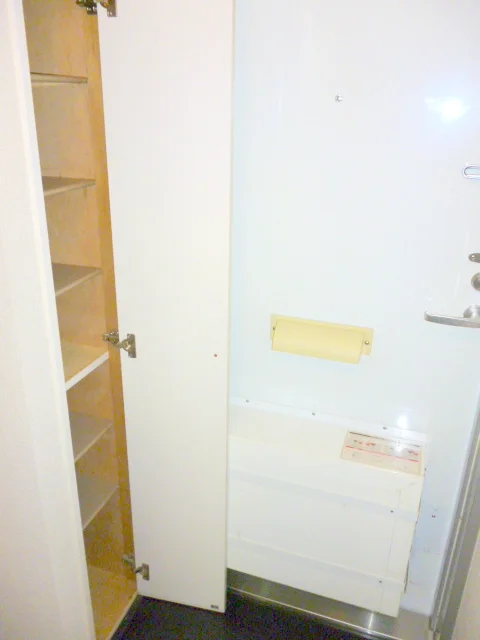 シューズボックス