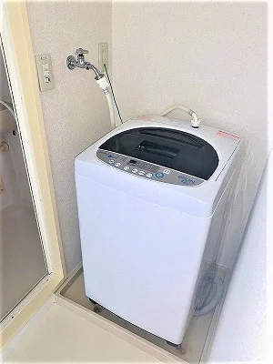 洗濯機　(実際とは異なる場合が御座います)